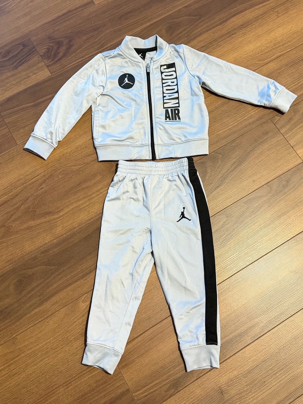 Jordan 24M Old Track Jacket & Joggers Set